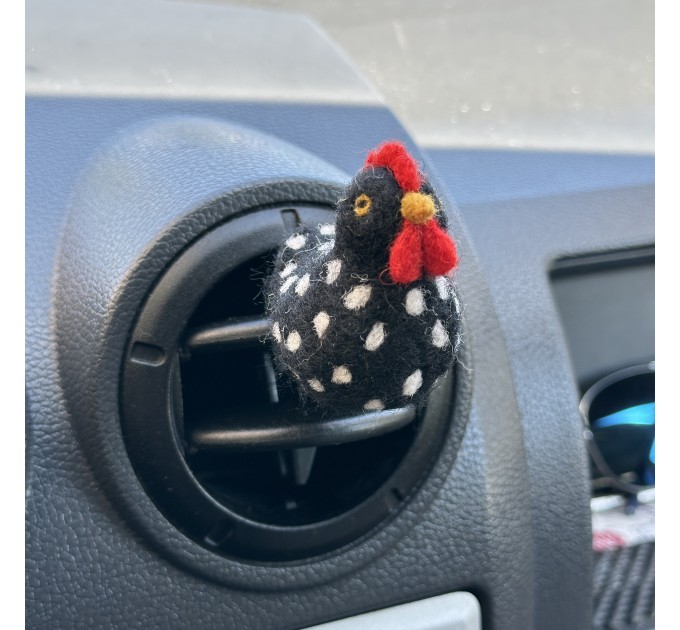 Polka dot black chicken air vent clip