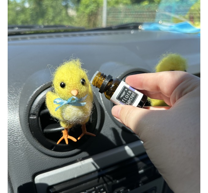 Classic chick air vent clip Chicken lover gift Farm animal car decor