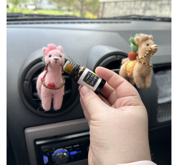 Cute llama air vent clip Llama lover gift Farm animal car decor