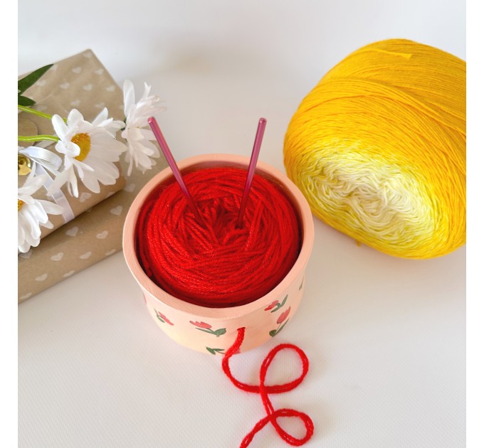 Small beige crochet yarn holder bowl with red tulip flowers Knitter gifts