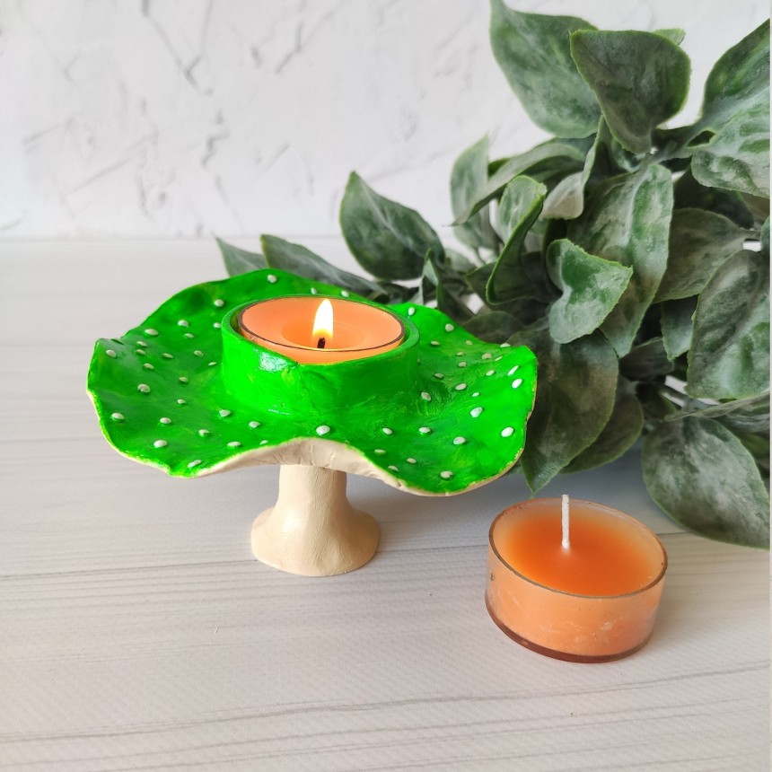 Clay mushroom candle holder – DIY by Søstrene Grene 